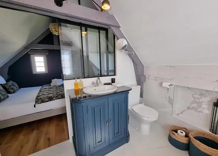 Maison Saint Leonard オンフルール