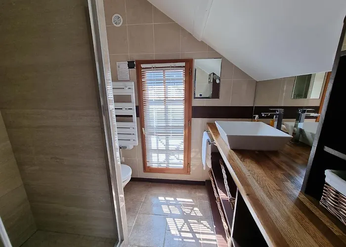 別荘 Maison Saint Leonard