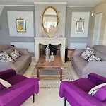 Сasa de vacaciones Maison Saint Léonard