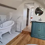Сasa de vacaciones Maison Saint Léonard *